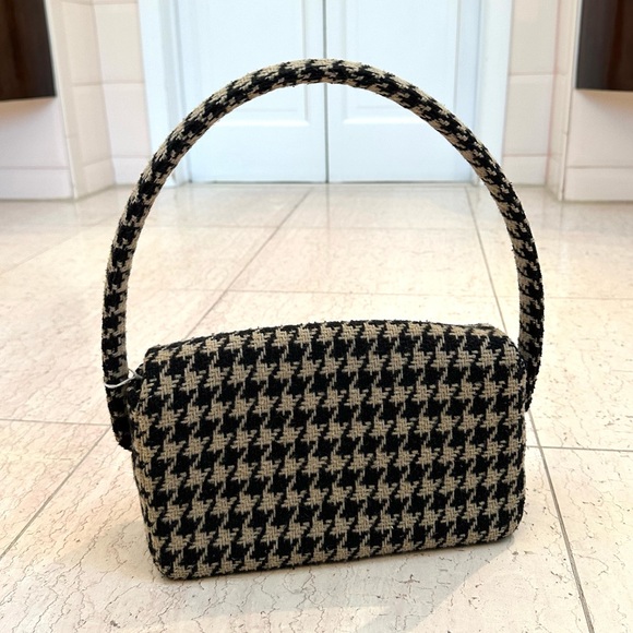 Anine Bing Nico Houndstooth Shoulder Handbag - Picture 13 of 16
